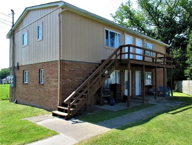 Building Photo - 803 7th Ave Unit Apt. A