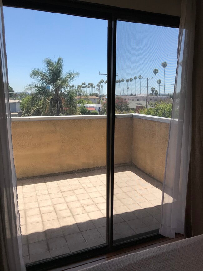 209 La France Ave