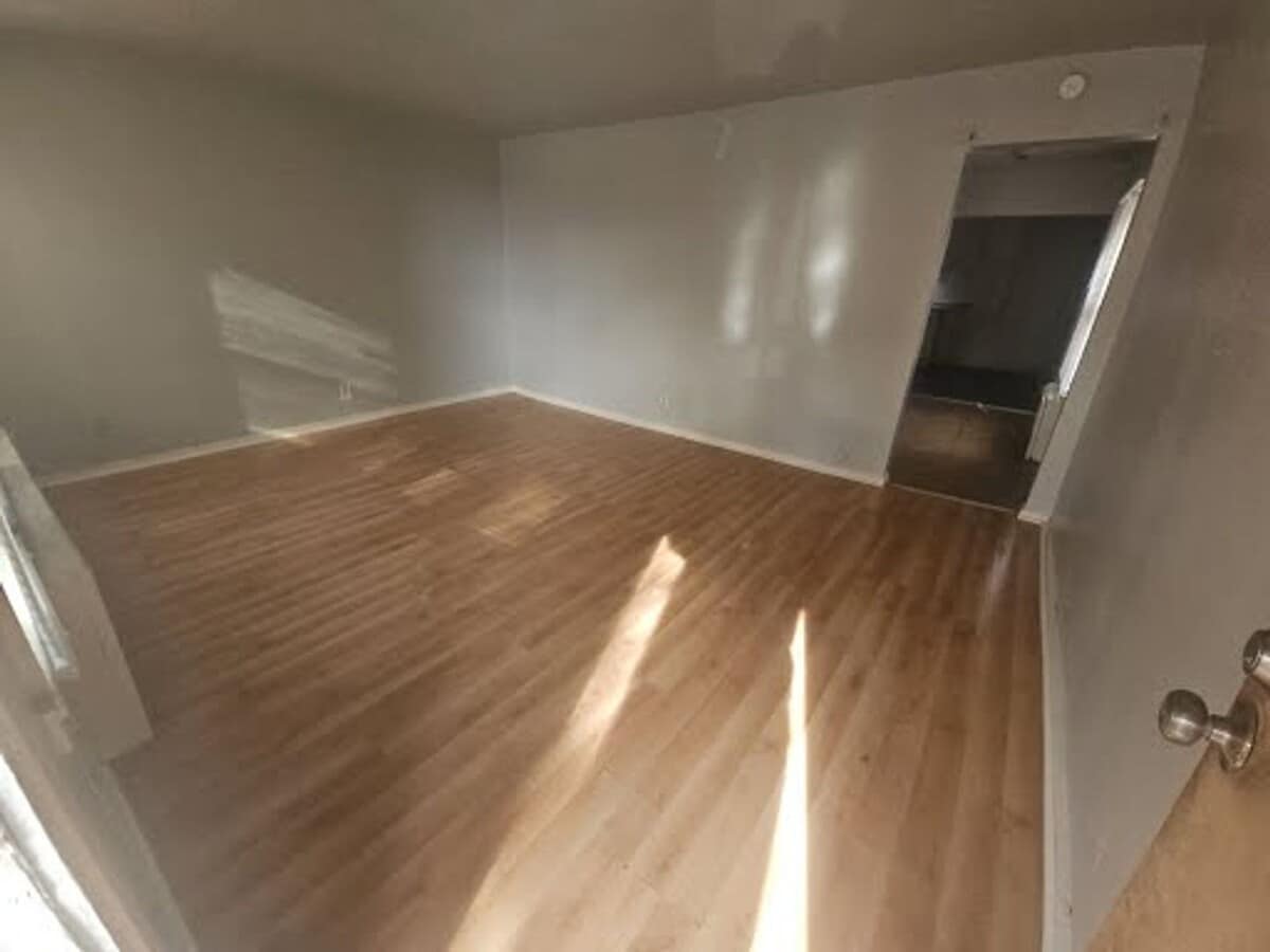 Photo - 508 W Maple St Unidad 1