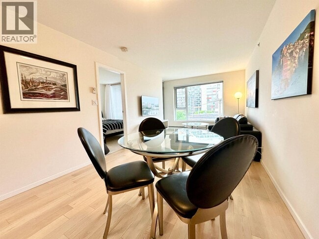 Photo - 1887 Crowe St Unit 605