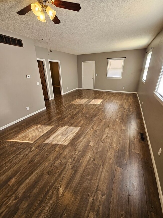 Photo - 1118 N Adams St Unit Main Level