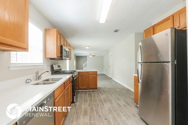 Photo - 6704 Hill Creek Cove