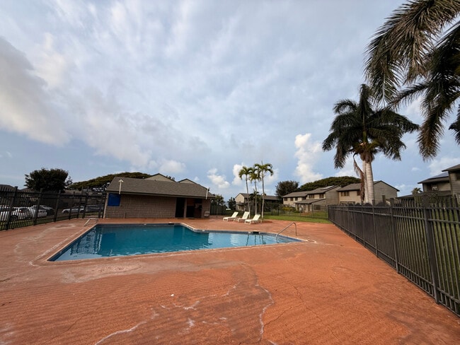 Photo - 92-1235-1235 Panana St