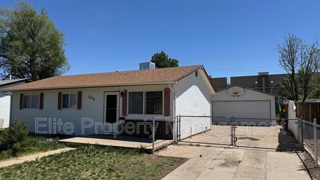 Photo - 2870 Aster St