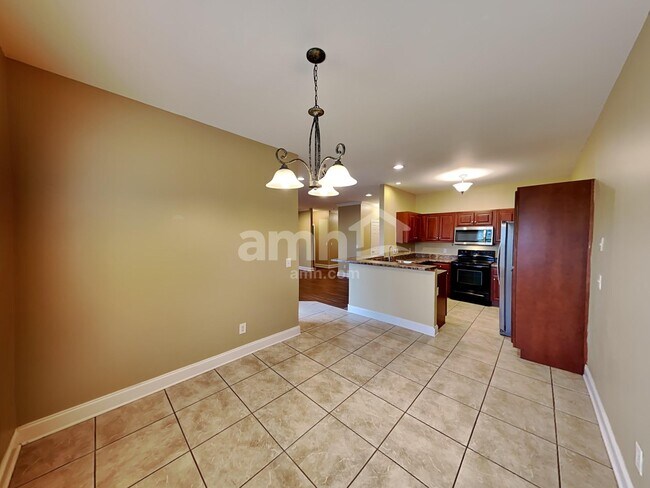 Photo - 519 Agate Dr