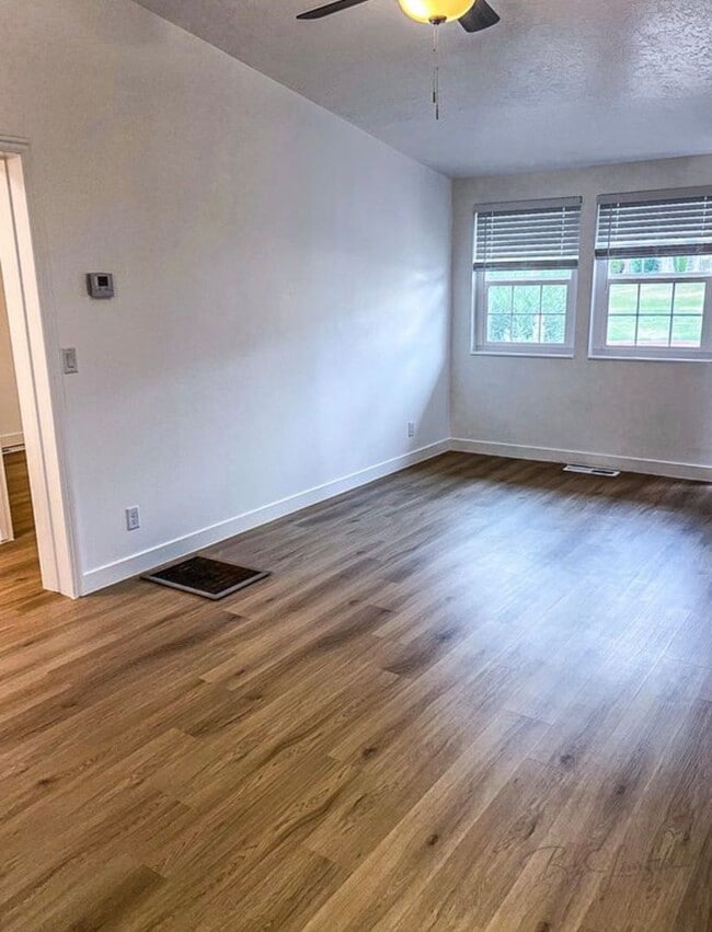 Photo - 2 BEDROOM CONDO AVAILABLE FOR RENT! Unidad 1903