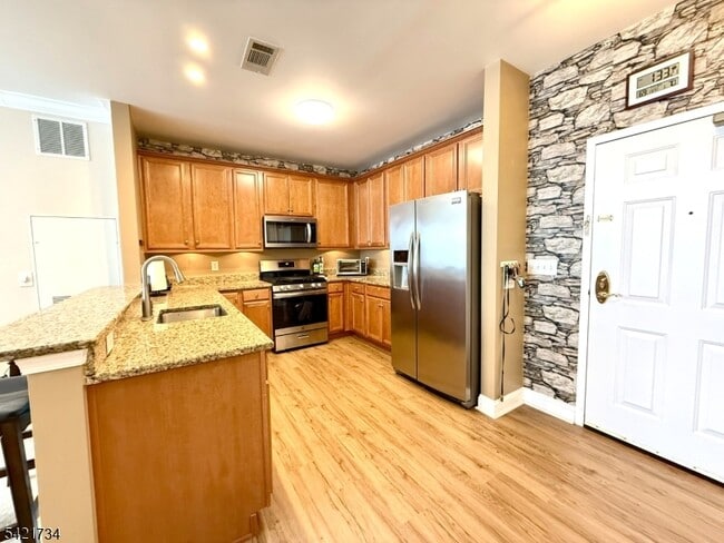 Photo - 1213 Wharton Ct Unidad 1213