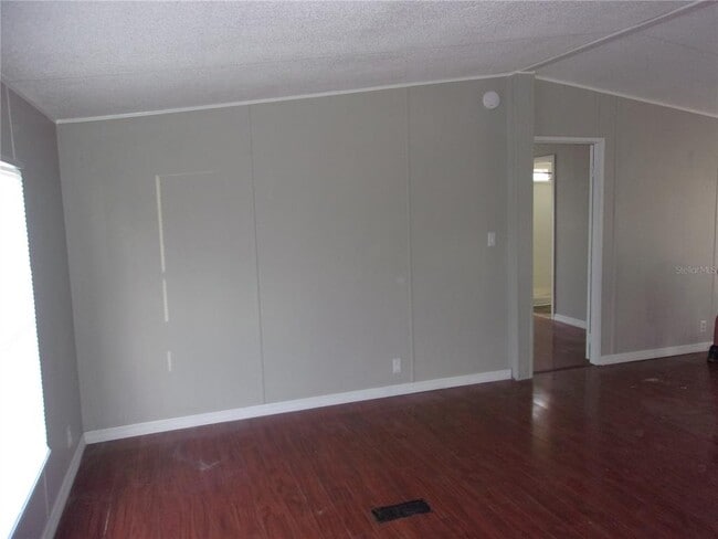 Photo - 14914 Diagonal Rd