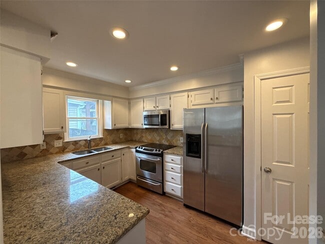 Photo - 815 Lexington Ave Unidad A