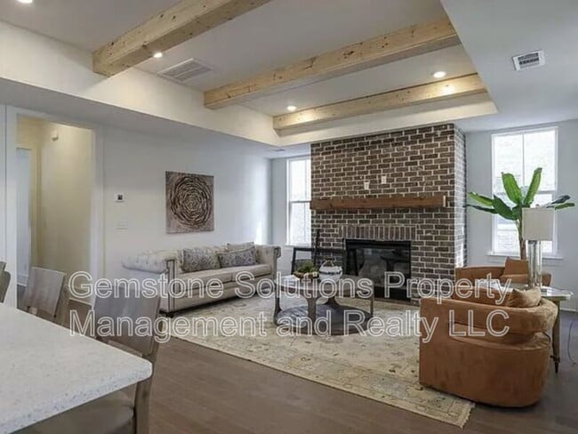 Photo - 207 Fairground St Unit 103