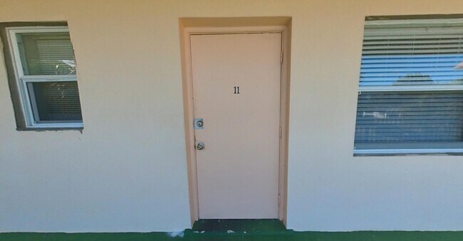 Photo - 2301 SE 4th St Unit 11