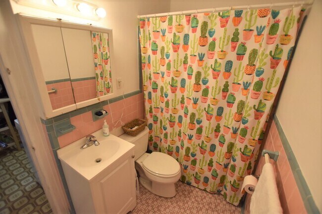 Photo - 456 Park Dr Unit 8