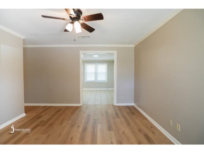 Photo - 1616 Shady Grove Rd