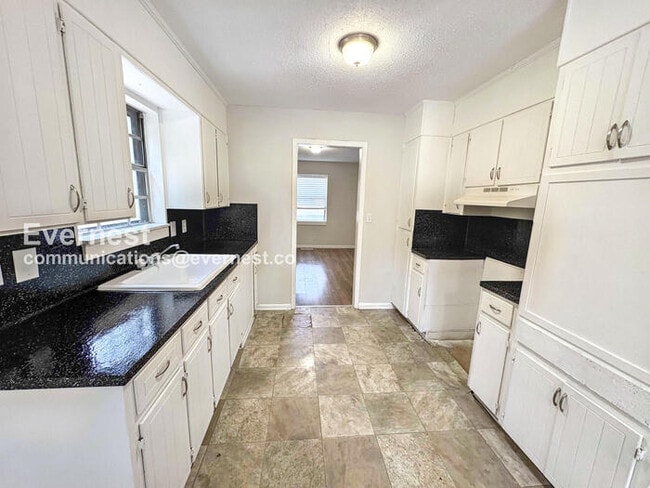 Photo - 434 Hillside Rd