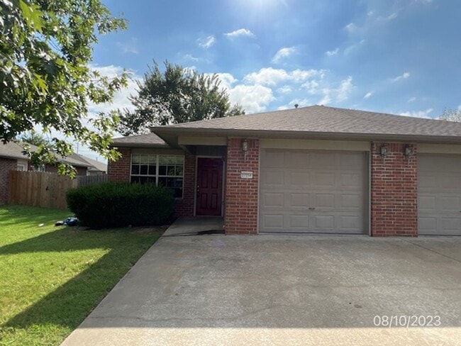 Photo - 2725 Ponchartrain St Unidad PONCHARTRAIN 2725 #B-1