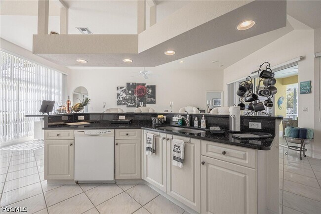 Photo - 4412 SW 26th Ave