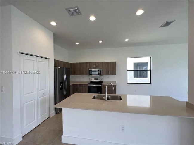 Photo - 5645 Cerva Ln