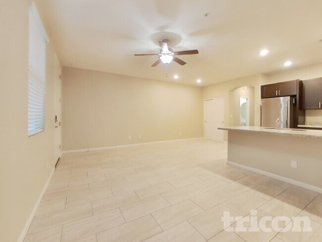 12592 W Lindbergh Dr