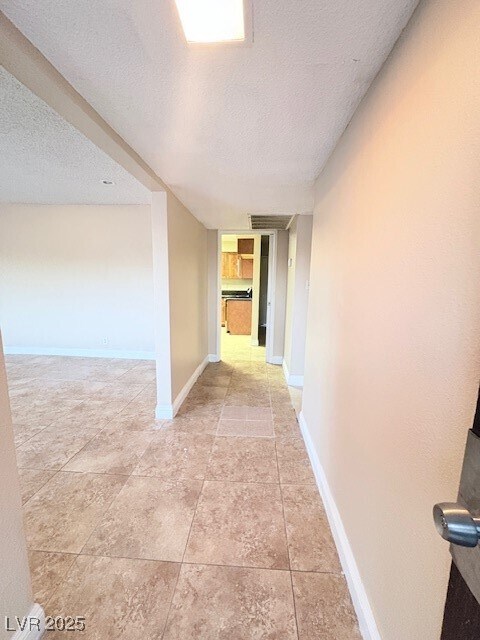 Photo - 2204 Isabelle Ave