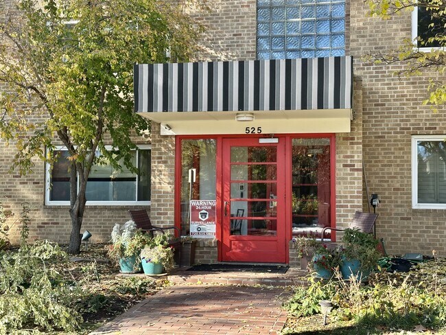 525 Jackson St