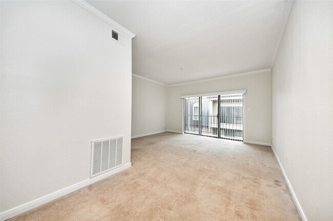 Photo - 2400 N Braeswood Blvd Unit 324