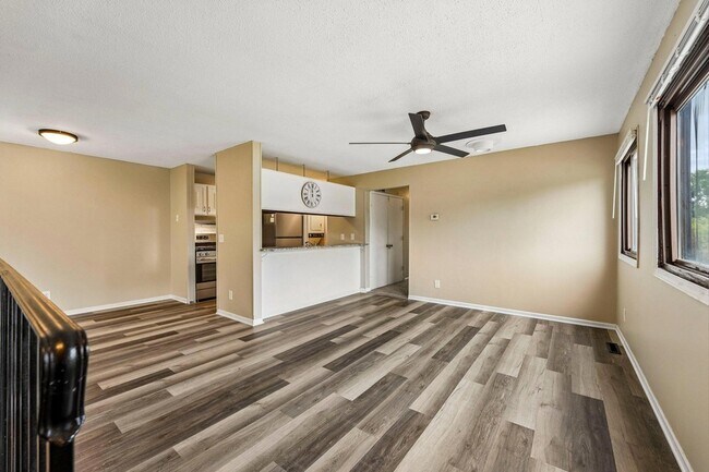 6130 72nd Ln N