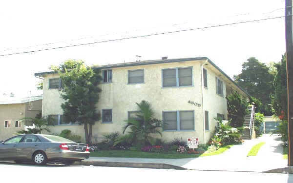 Building Photo - 4308 E 4th St Rental