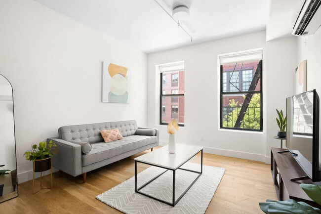 Photo - 517 W 45th St Apartment Unit ID1224964P
