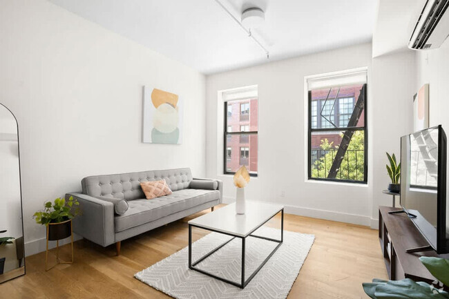 Building Photo - 517 W 45th St Unit ID1224964P Rental
