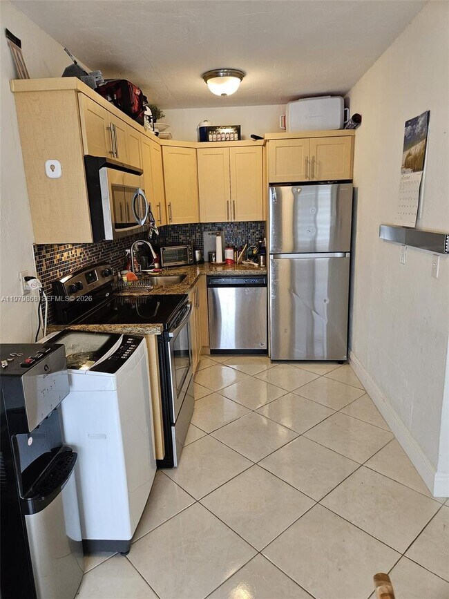 7400 Harding Ave Unit 22