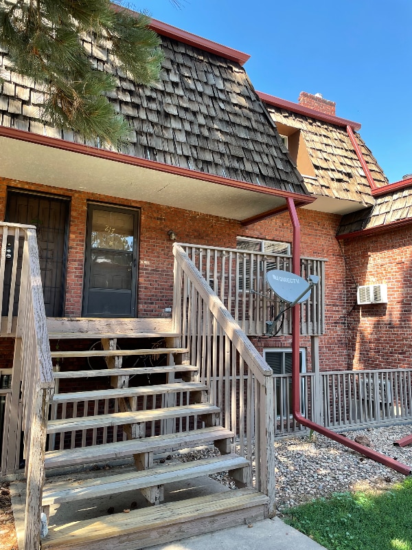 Building Photo - 5491 E Warren Ave Unit 217 Rental