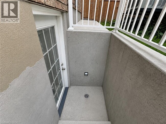 Photo - 166 Ladyslipper Dr