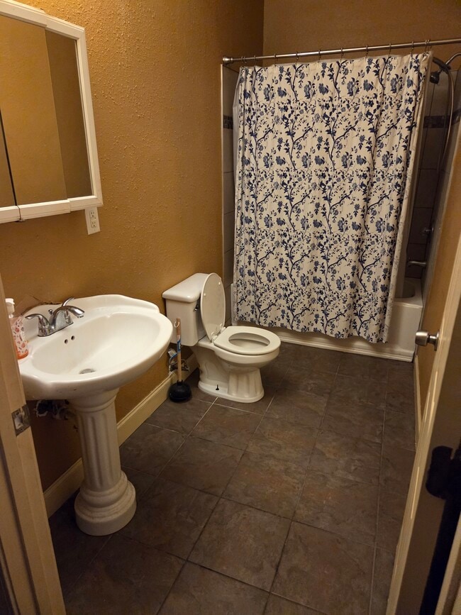 Photo - 1821 Peniston St