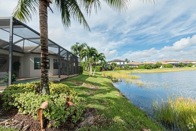 Building Photo - 9267 Glenforest Dr Rental