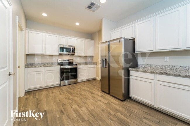 Photo - 251 N Sunrise