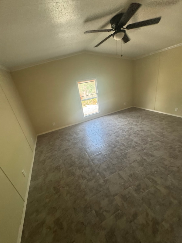 Photo - 14063 Bradley Rd