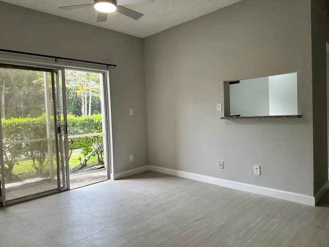 Building Photo - 891 Cypress Park Way Unit E6 Rental