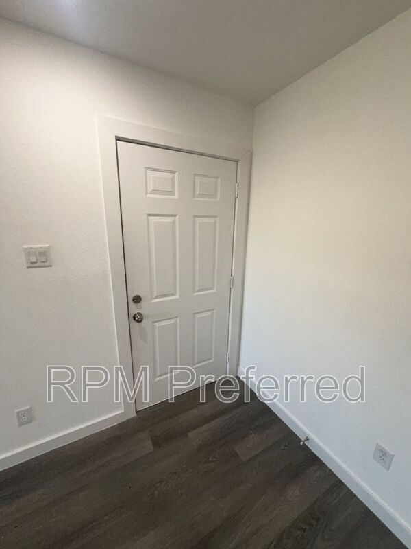 Photo - 6013 Wedgefield St Unit B