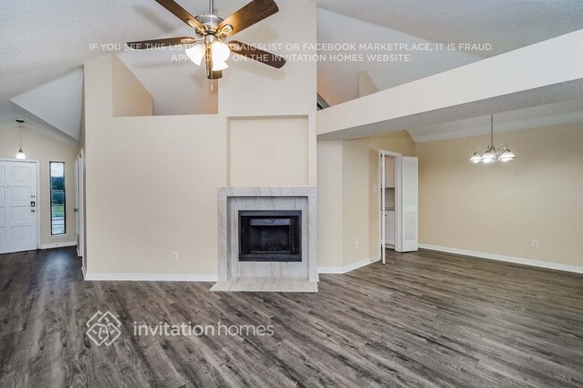 Photo - 1610 Autumn Breeze Ln