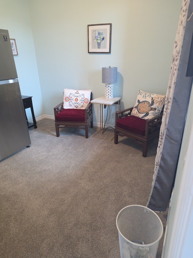 Photo - 1277 Ossa St