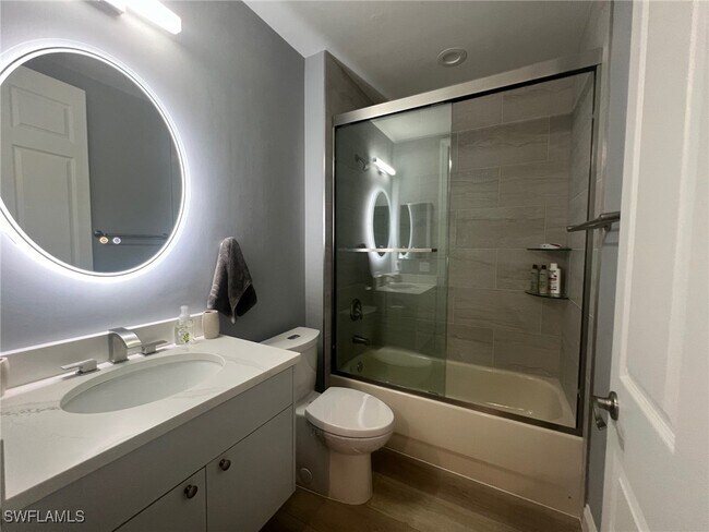 Building Photo - 817 Regency Reserve Cir Unit 3901