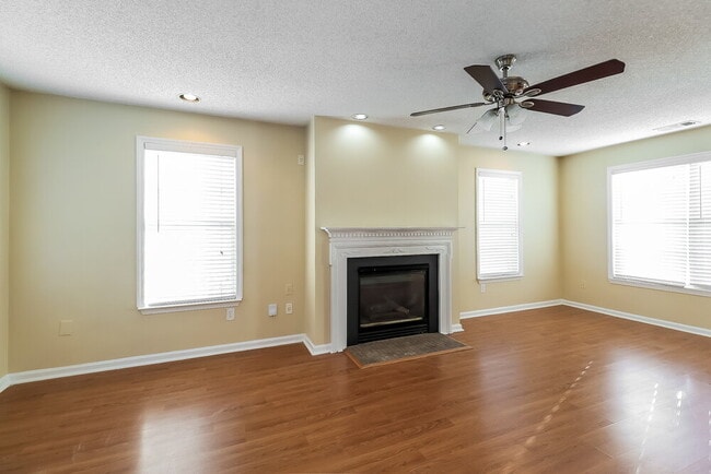 Photo - 12539 Autumn Blaze Dr