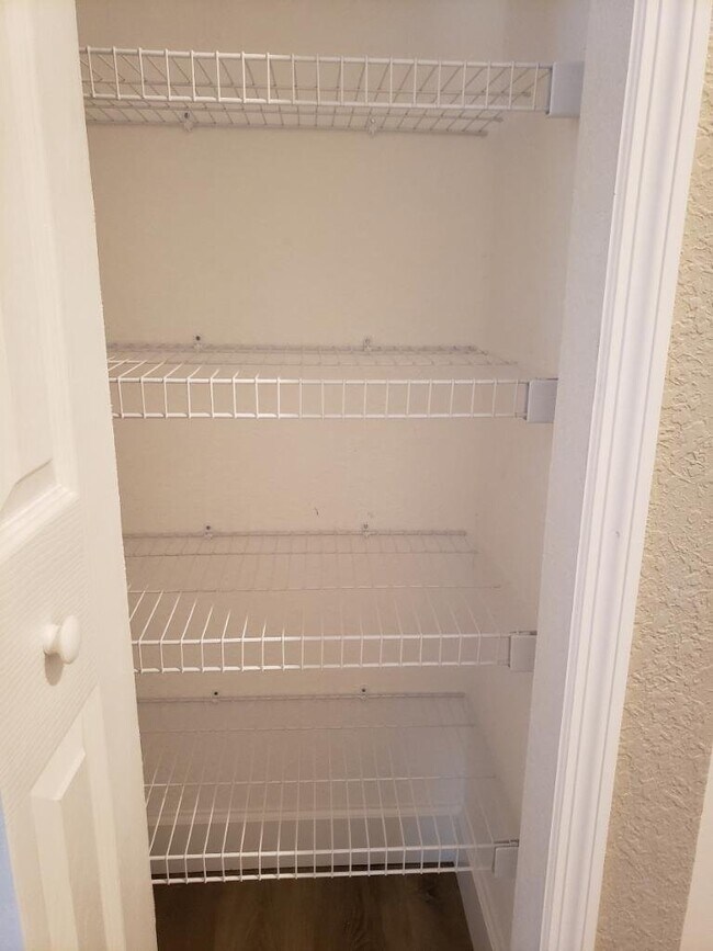 Photo - 903 E Renfro St Unit 903 e renfro street plant city Fl 33563