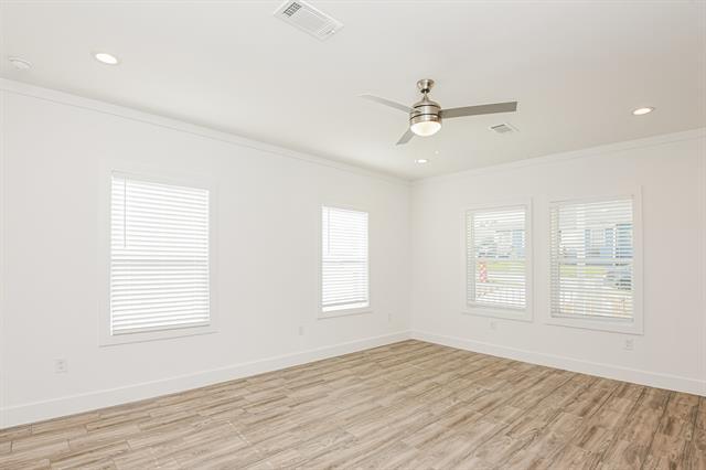 Photo - 1417 Illinois Ave