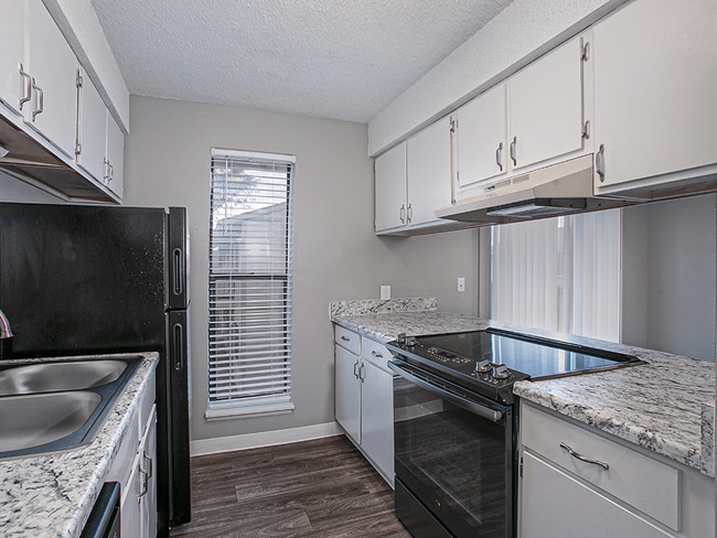 Fully-Equipped Kitchen with Dishwasher