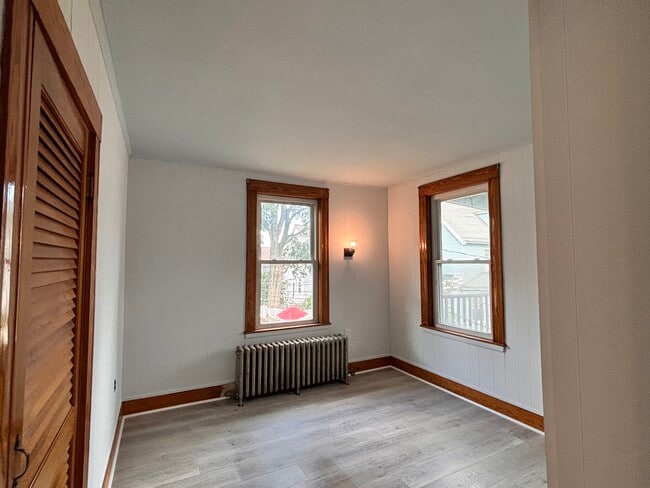 Photo - 122 Aldrich St Unit 2