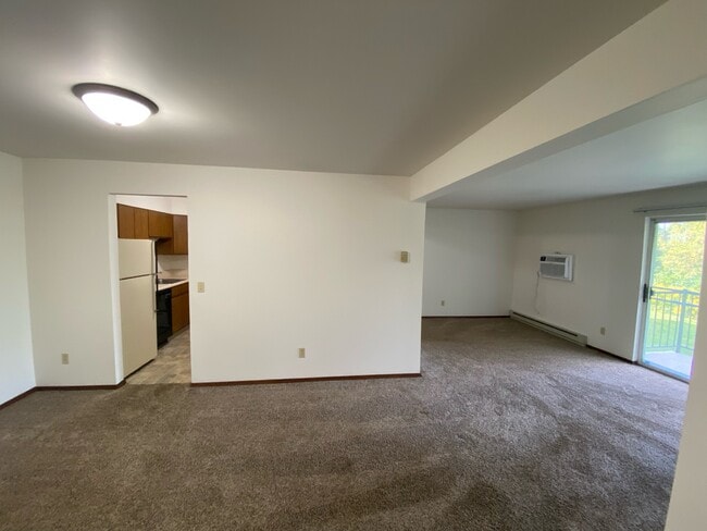 Silver Creek Apartments