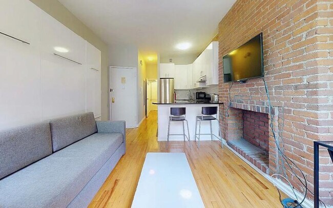 East 87th Street - East 87th Street Apartment Unit 3A