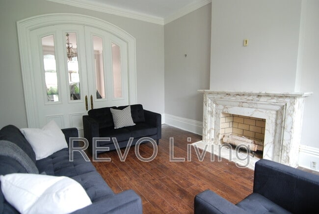 Building Photo - 127 Ontario St