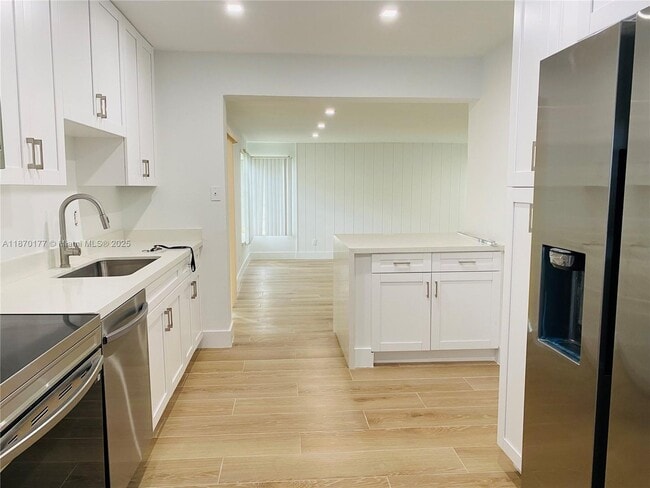 Photo - 8130 SW 37th Terrace